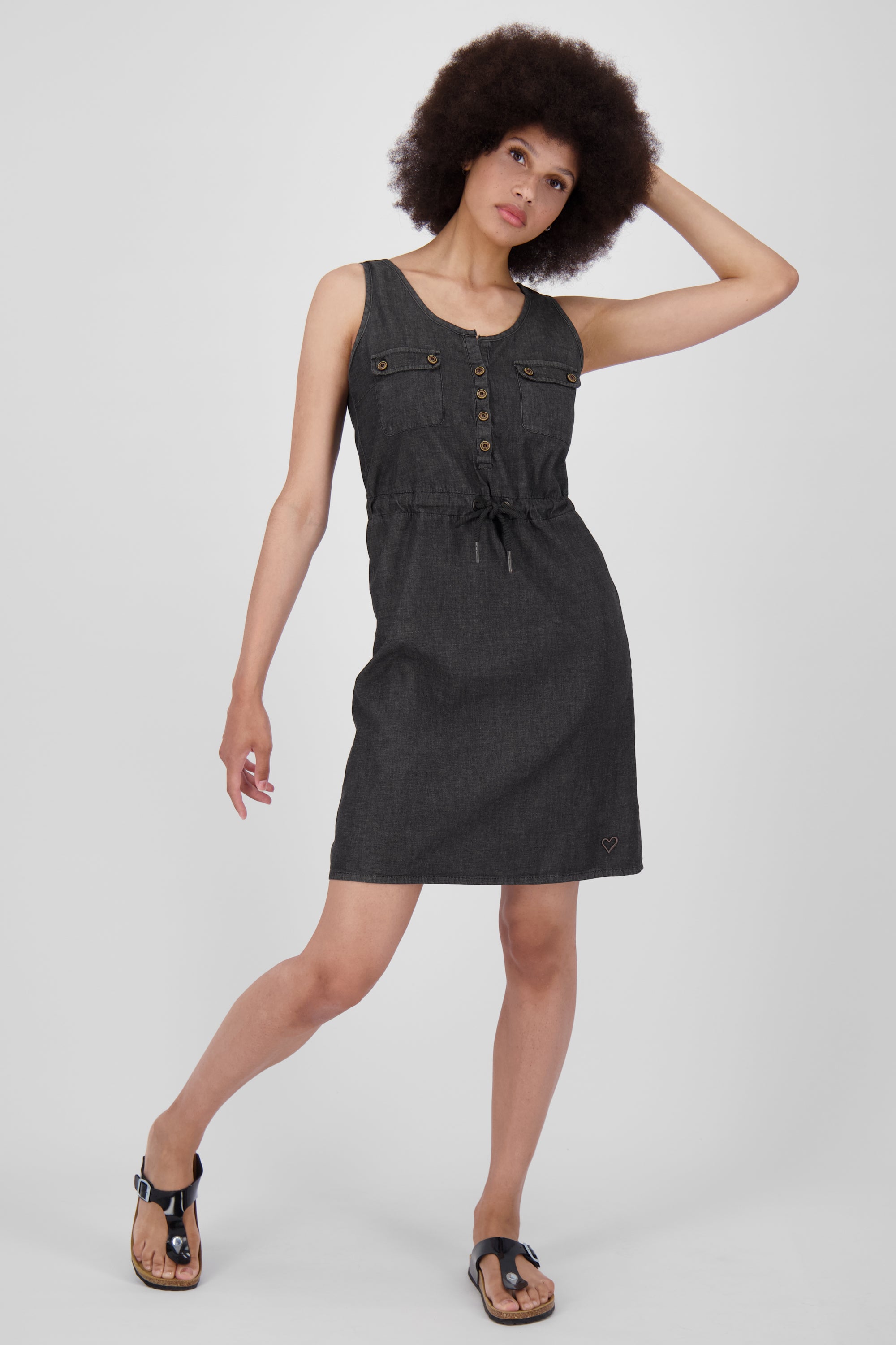 Lässiges Denim-Trägerkleid DorisAK DNM von Alife and Kickin für Damen Schwarz