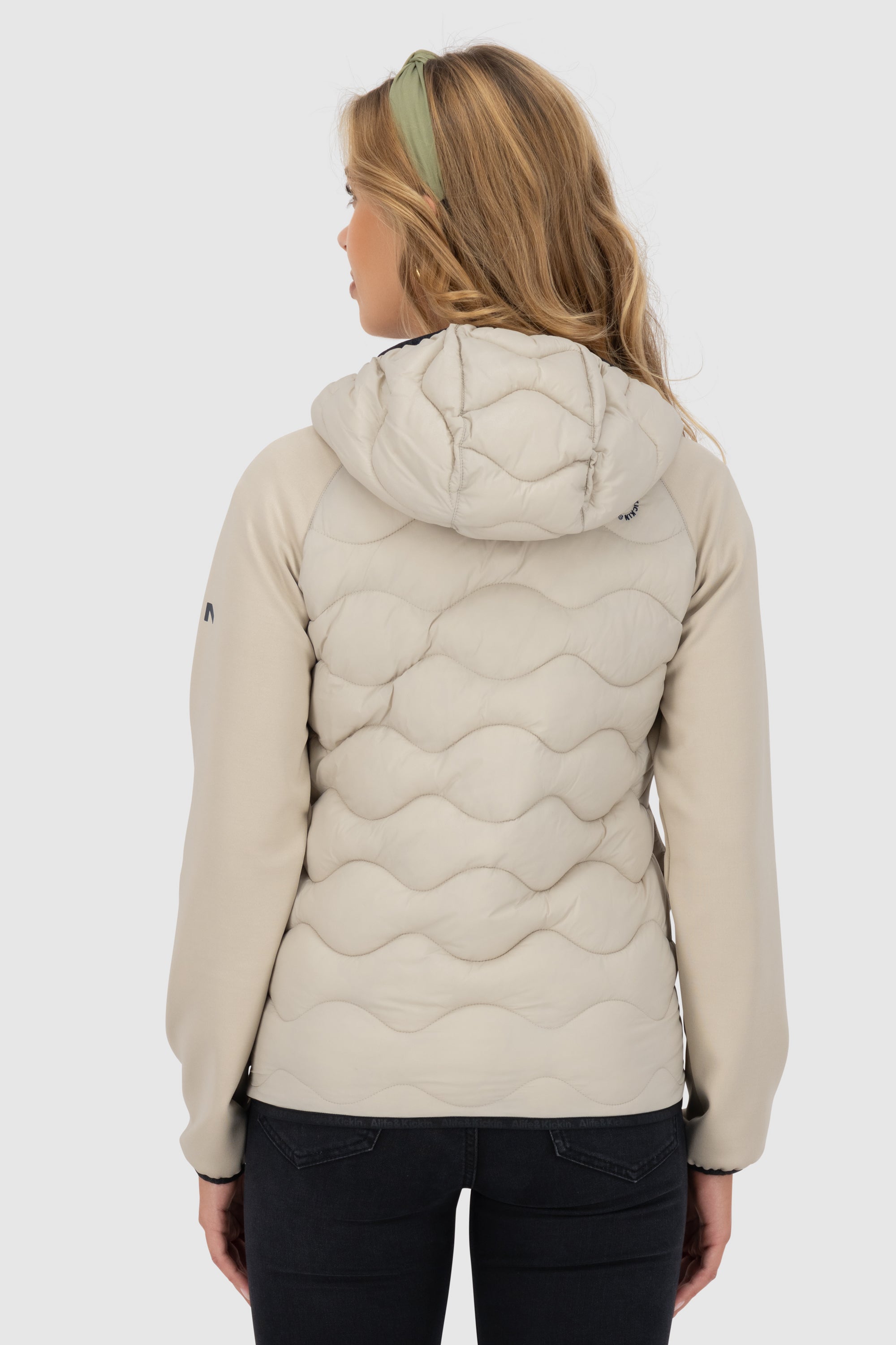 ArwenAK A Hybrid Jacket Beige