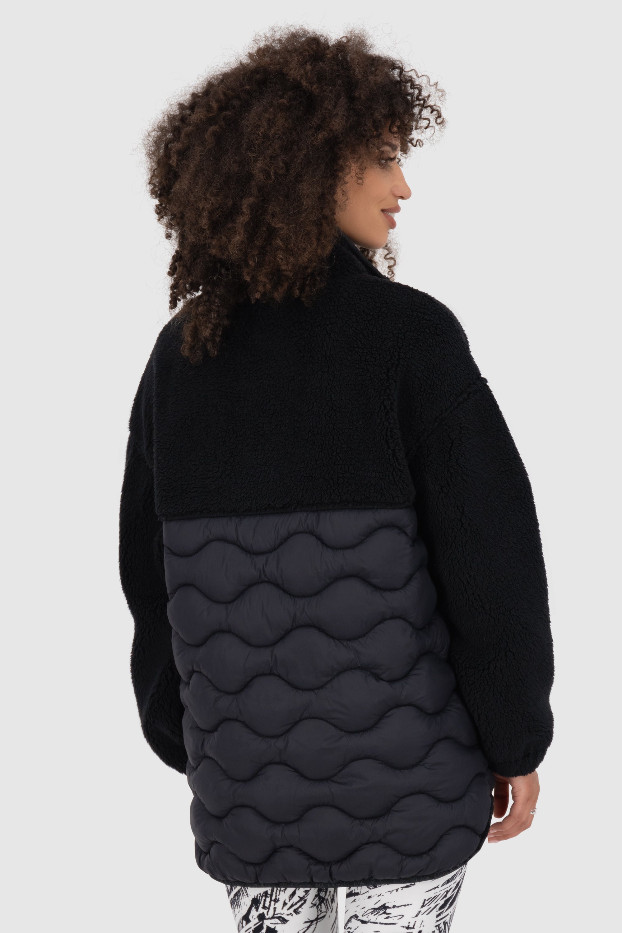 EveAK G Teddy Jacket Schwarz