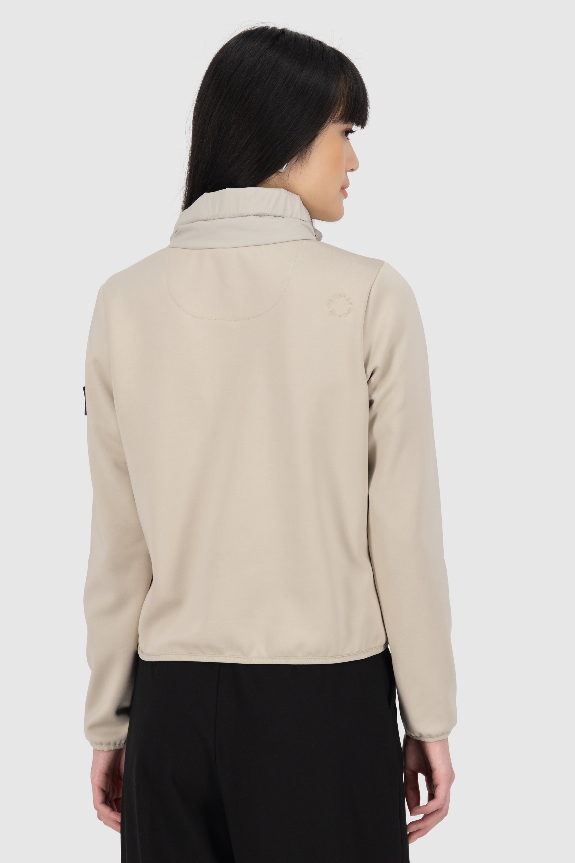 RunaAK A Hybrid Jacket Beige