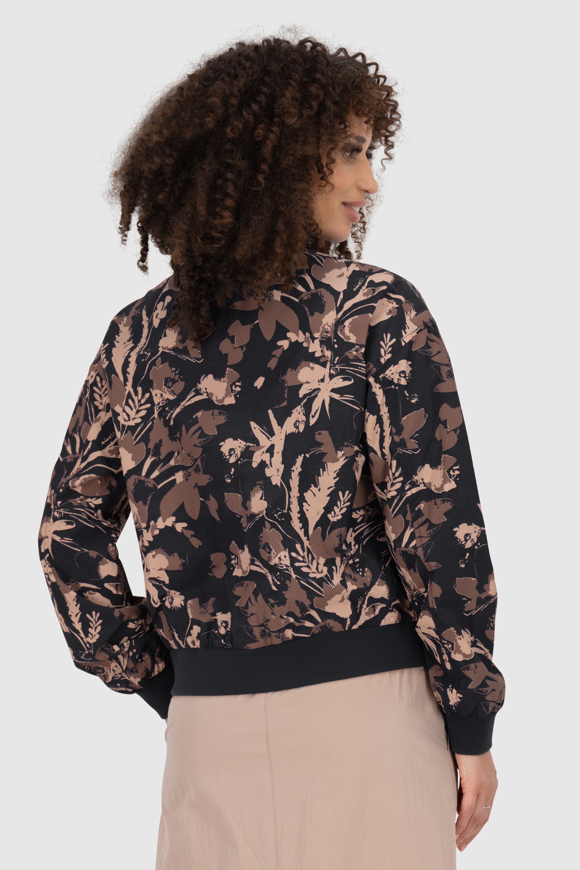 EzraAK B Jacket Schwarz