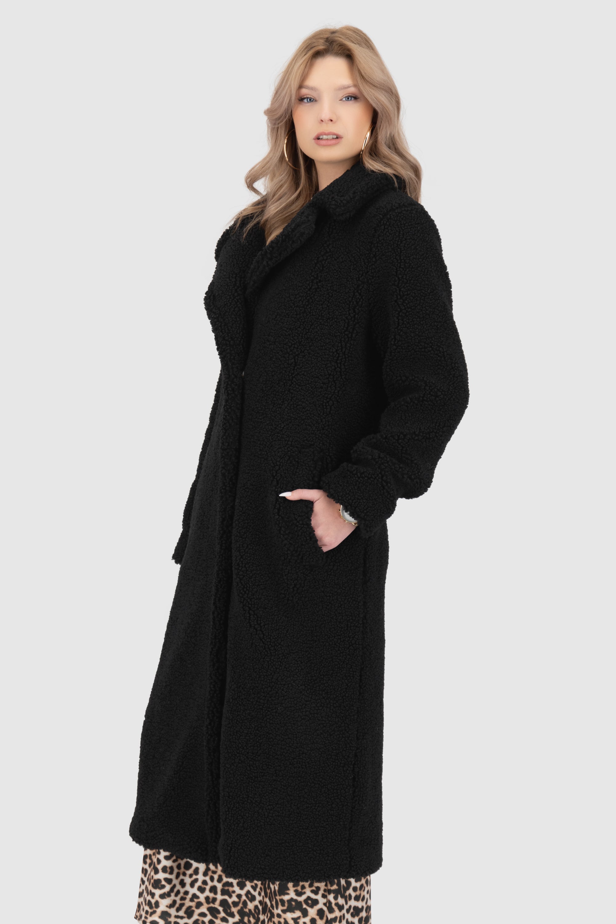 HariAK A Teddy Coat Schwarz