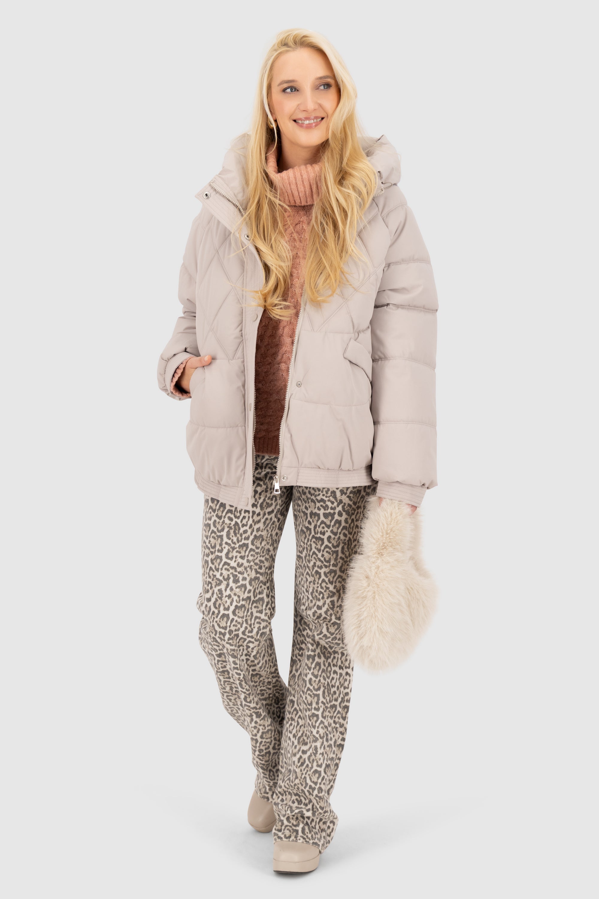 HedwigAK A Puffer Jacket Grau