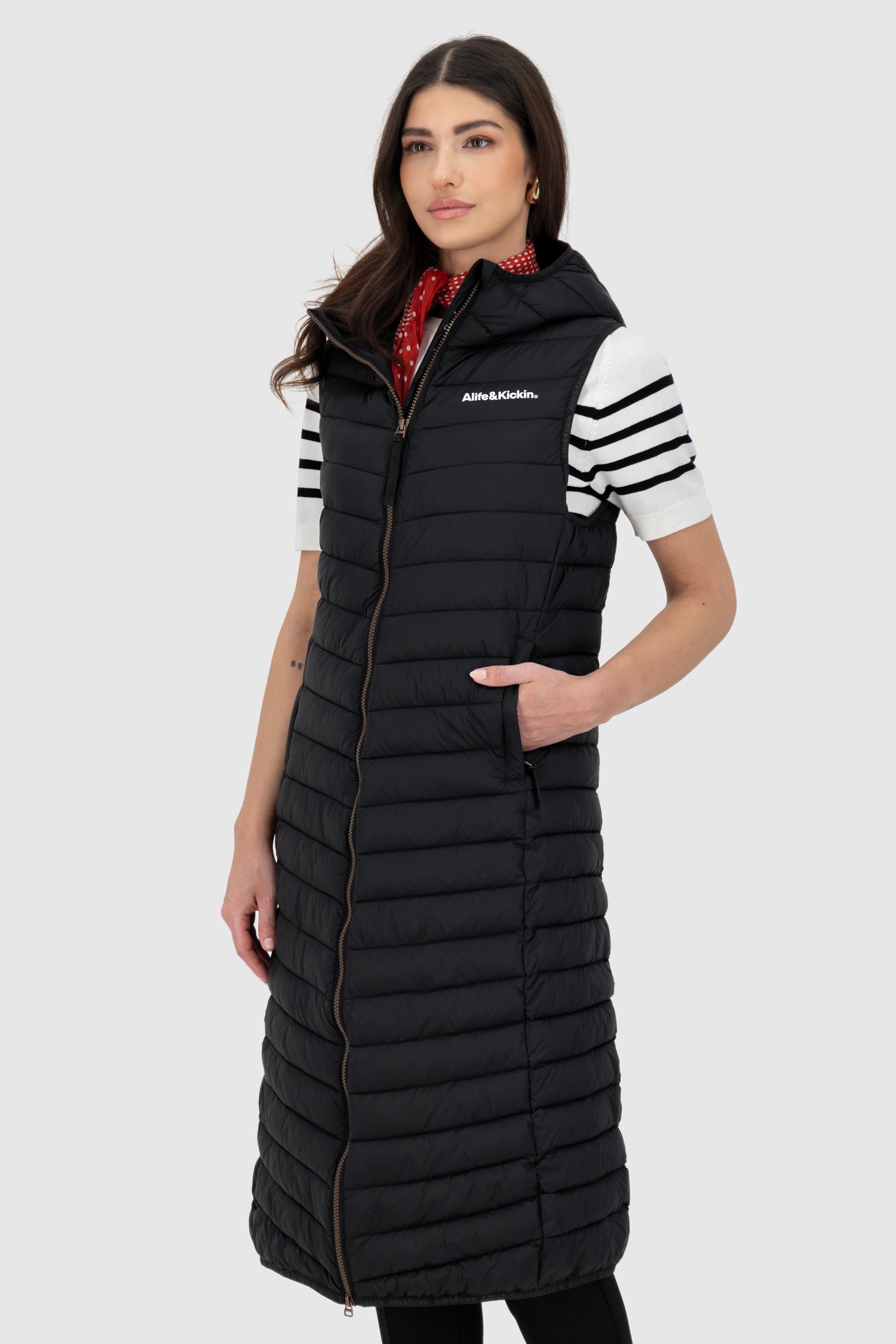 JurinaAK A Long Vest Schwarz