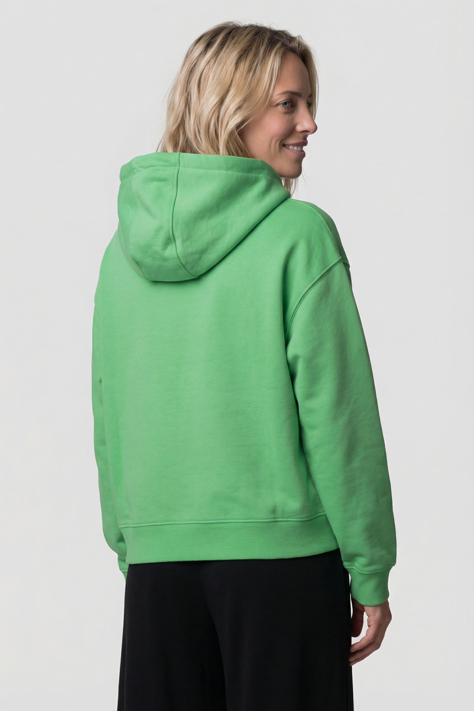 DanyaAK A Hoodie Grün