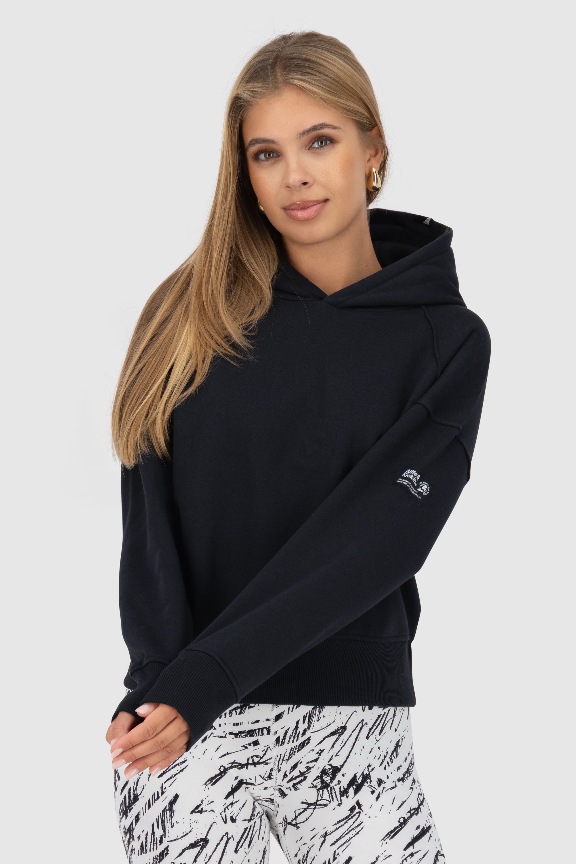 JessyAK A Hoodie Schwarz