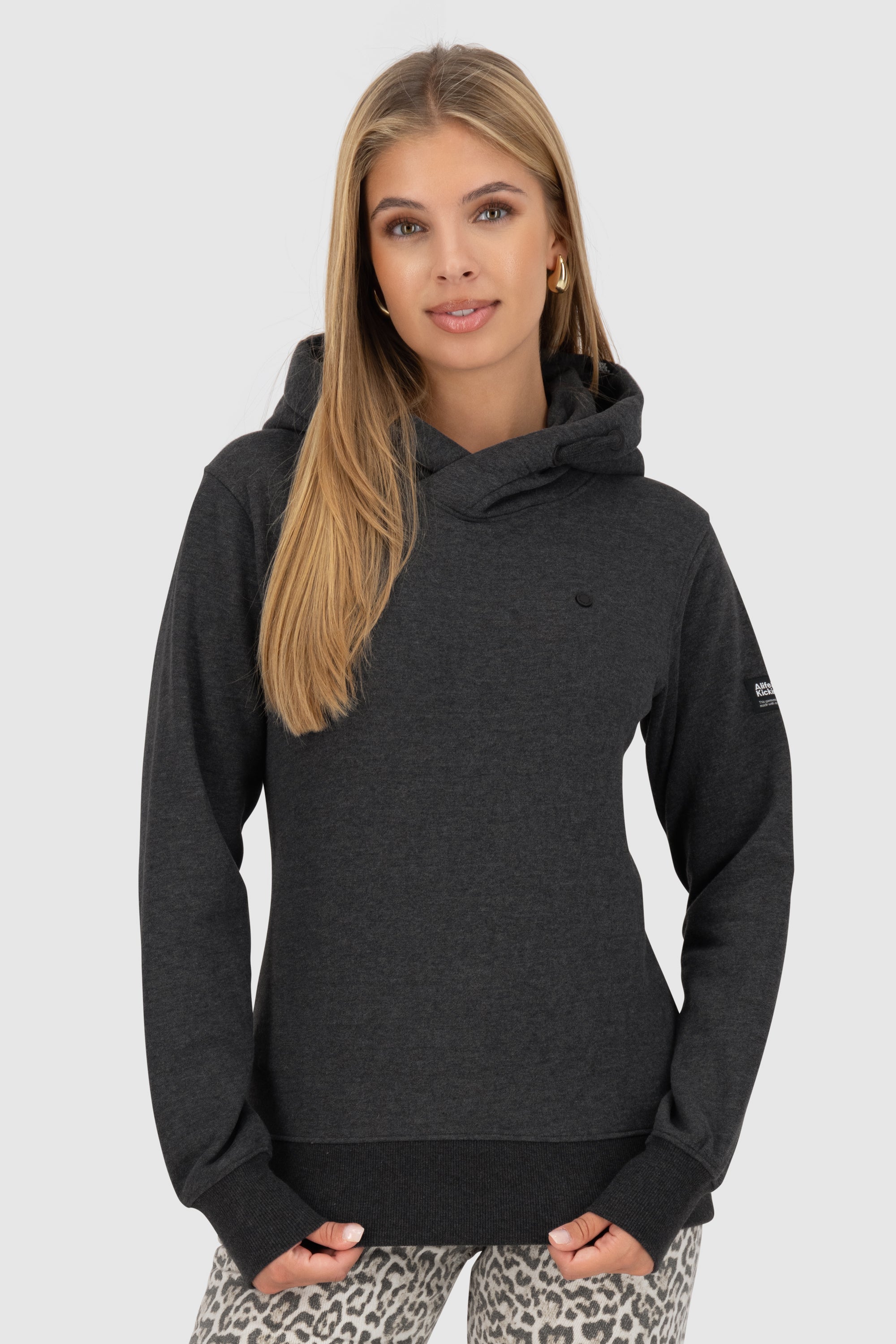 SarinaAK A Hoodie Schwarz