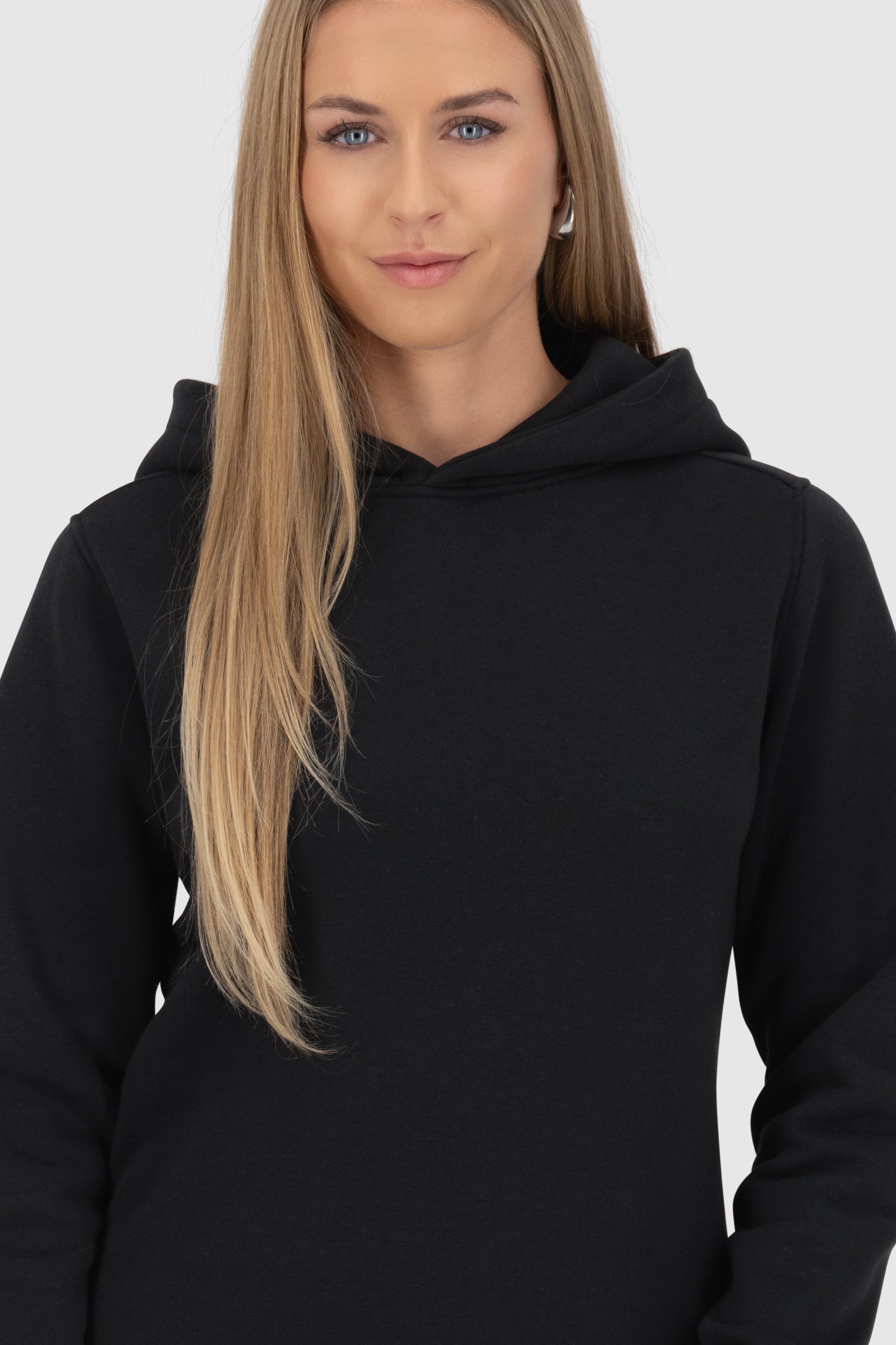 DunjaAK A Hoodie Schwarz
