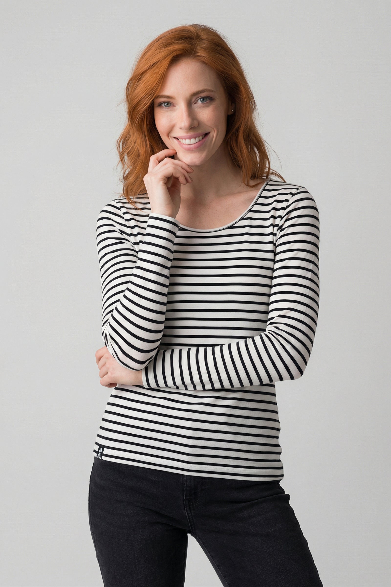 BerthaAK A Longsleeve Schwarz