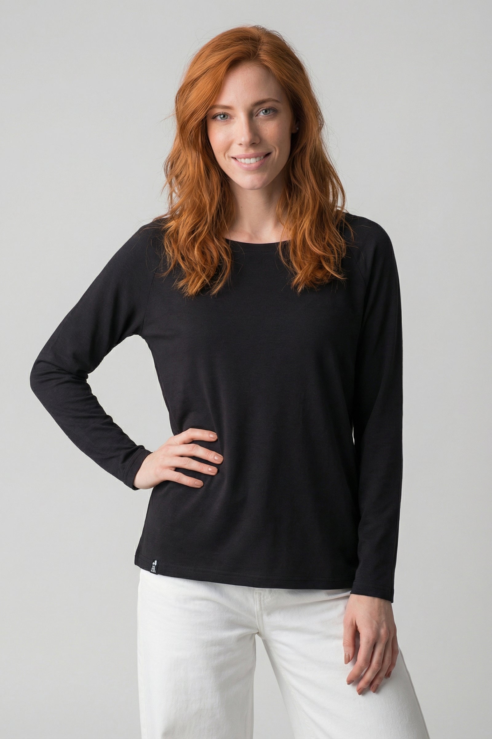 GaiaAK P Longsleeve We are Alife JPN Schwarz