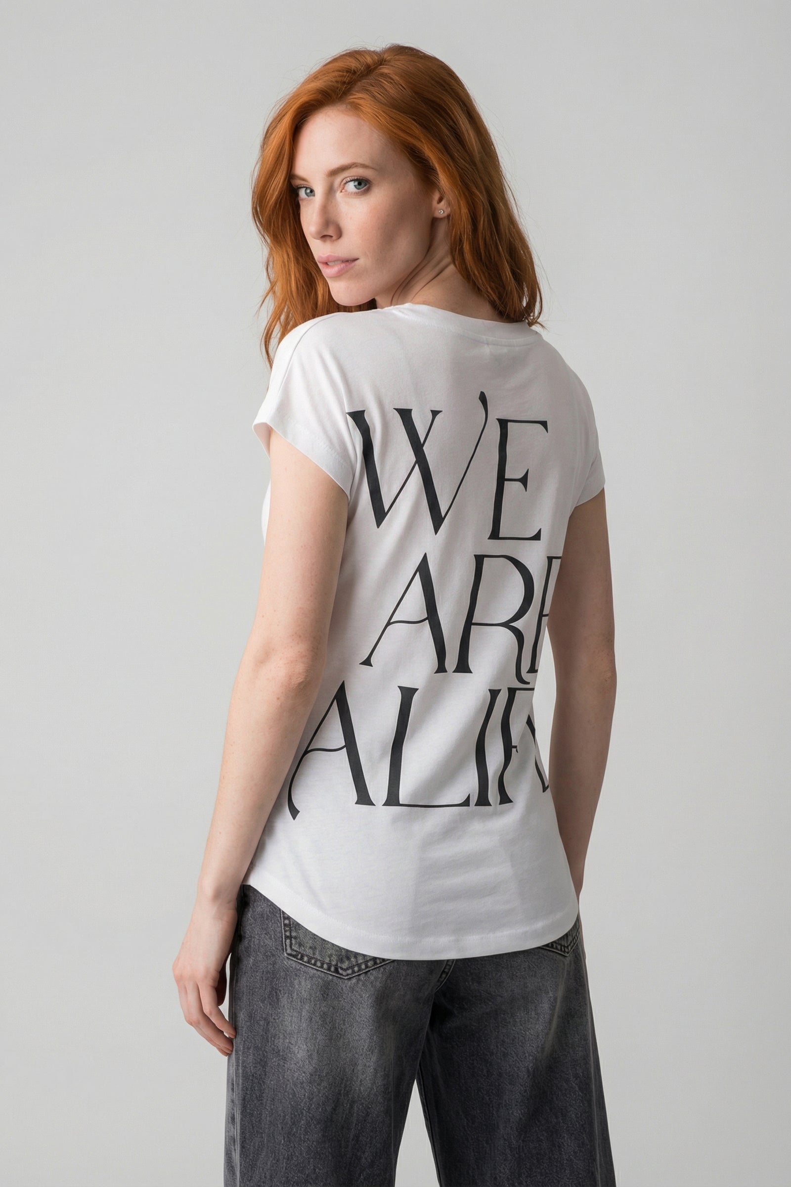 EiraAK P Shirt We are Alife Elegance Weiß