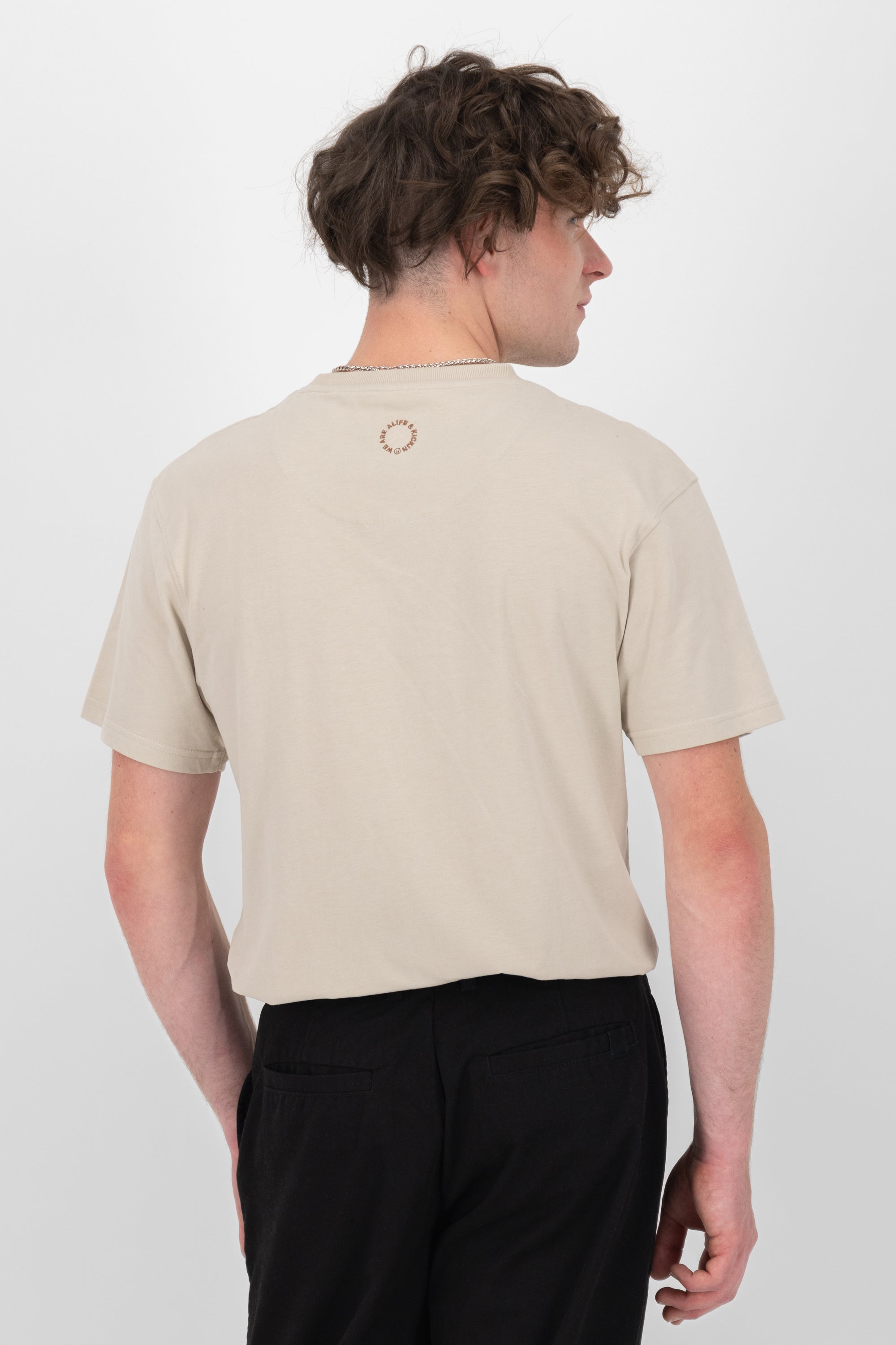MaddoxAK A Shirt Beige