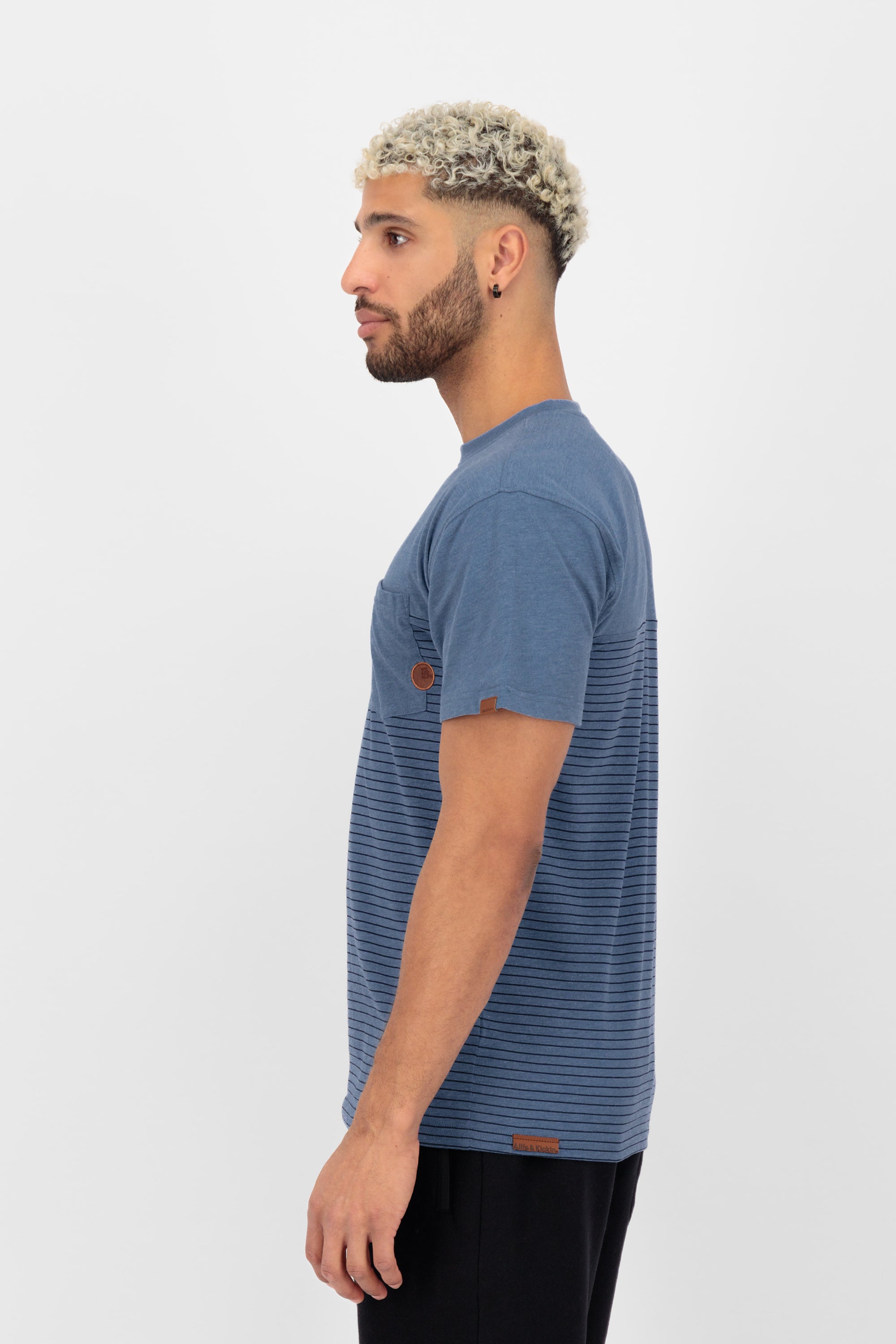 LeopoldAK Z Shirt  Blau