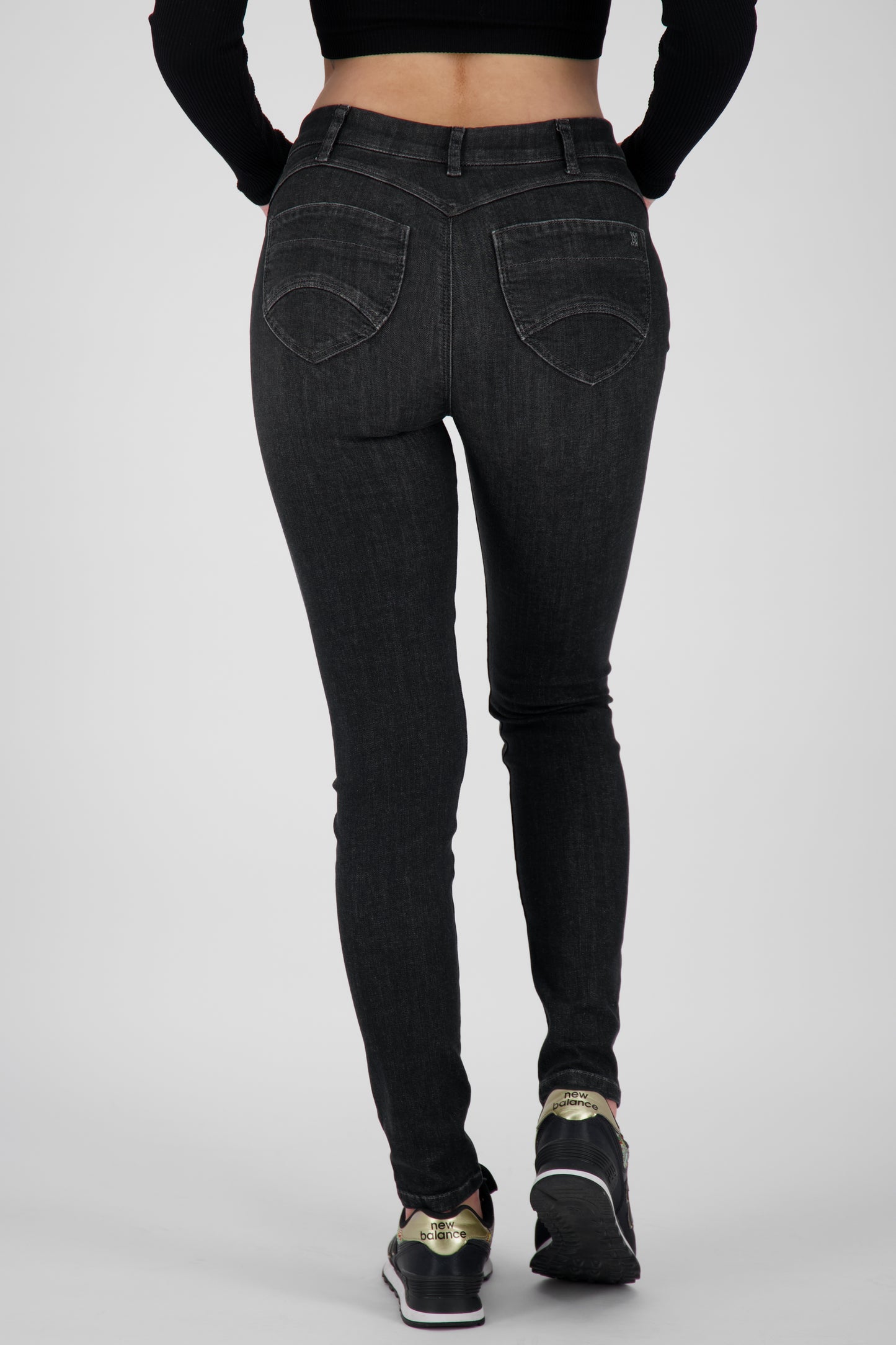 Trendige Damenjeans - ChelseaAK B Skinny Jeans Schwarz