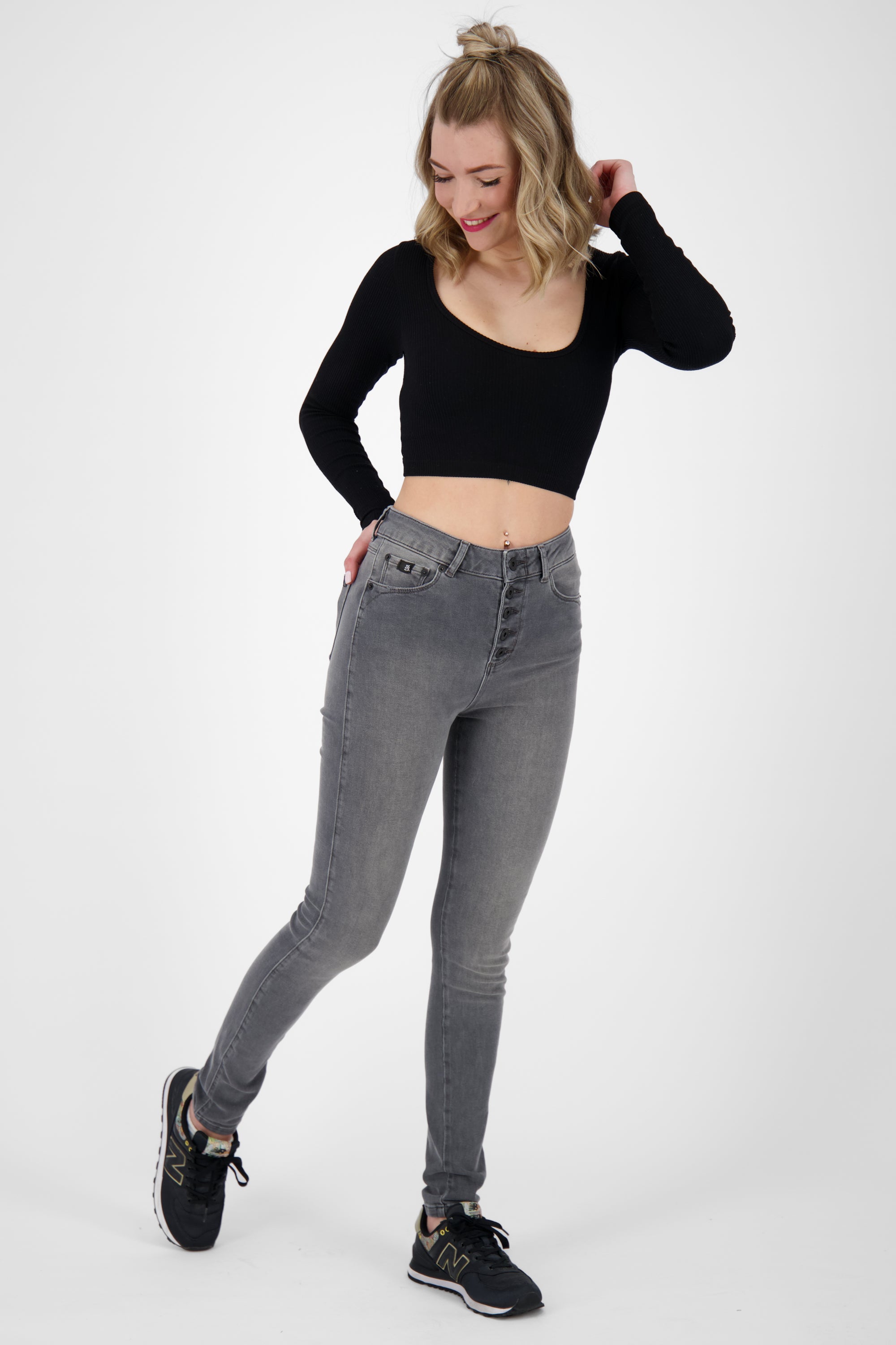 Stylische Damenjeans mit schmaler Beinform - LeonoraAK DNM Q Grau