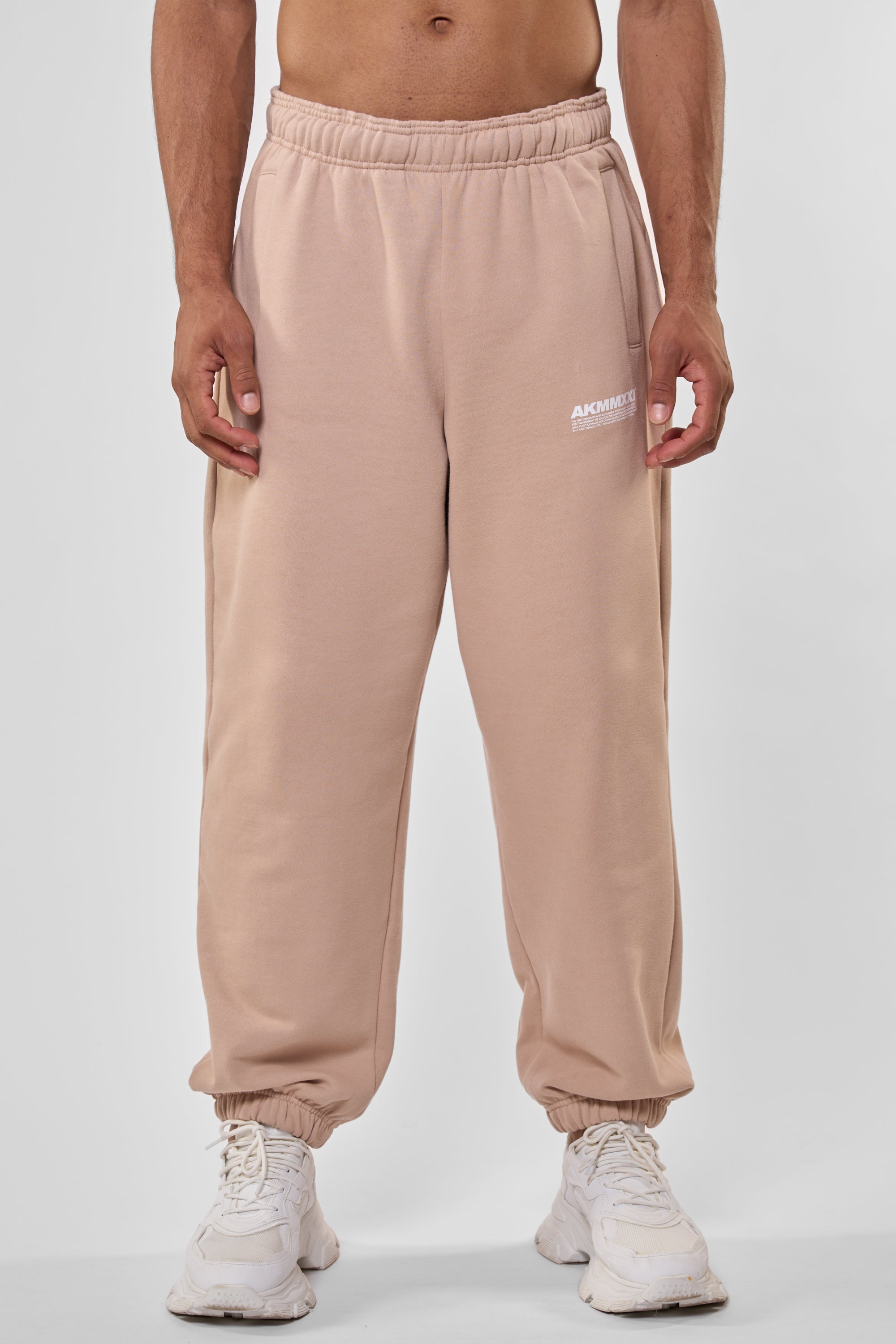 Nachhaltig produzierte Sweatpant PlutoAK A - der perfekte Begleiter für jeden Tag Beige