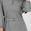 DoroAK DNM B - Feminines Denim-Kleid mit Taillebetonung Grau