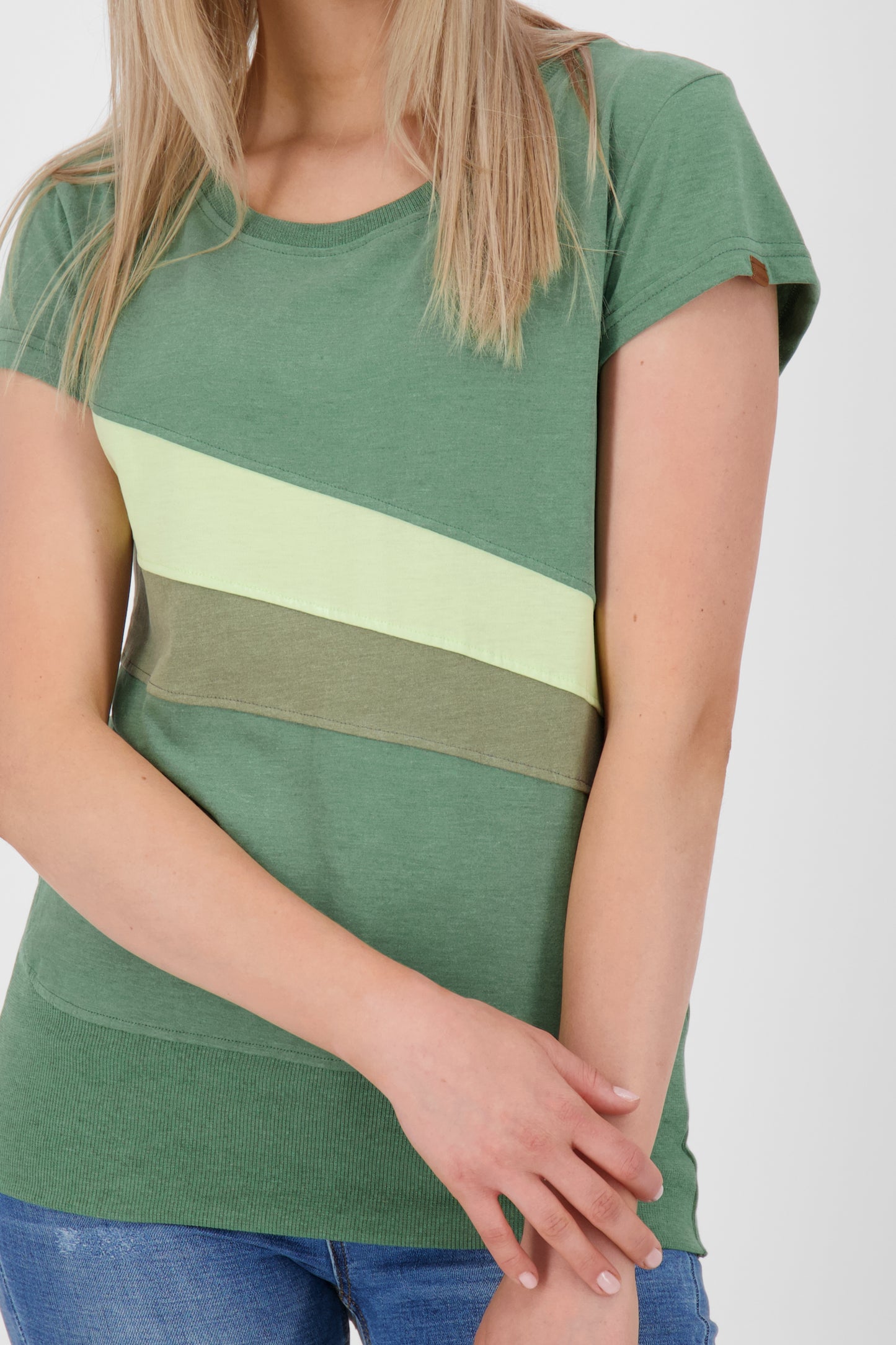 Eyecatcher Damen-T-Shirt CleaAK im Color-Streifen-Design Grün