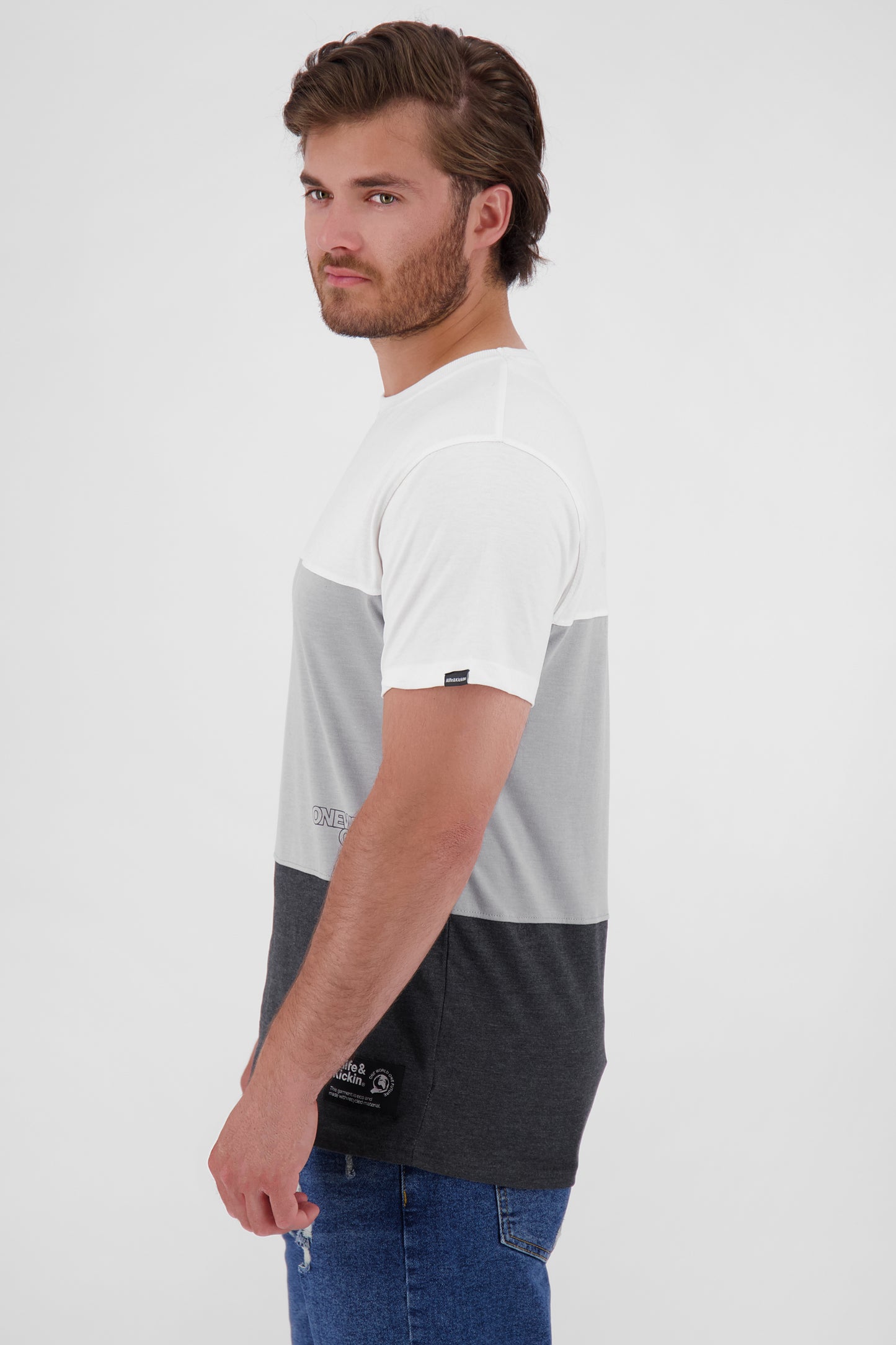 Vielseitiger Begleiter - BenAK A T-Shirt für Herren in weicher Jerseyqualität Schwarz