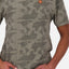 Alloverprint-Design für Männer mit dem T-Shirt NicAK B Braun