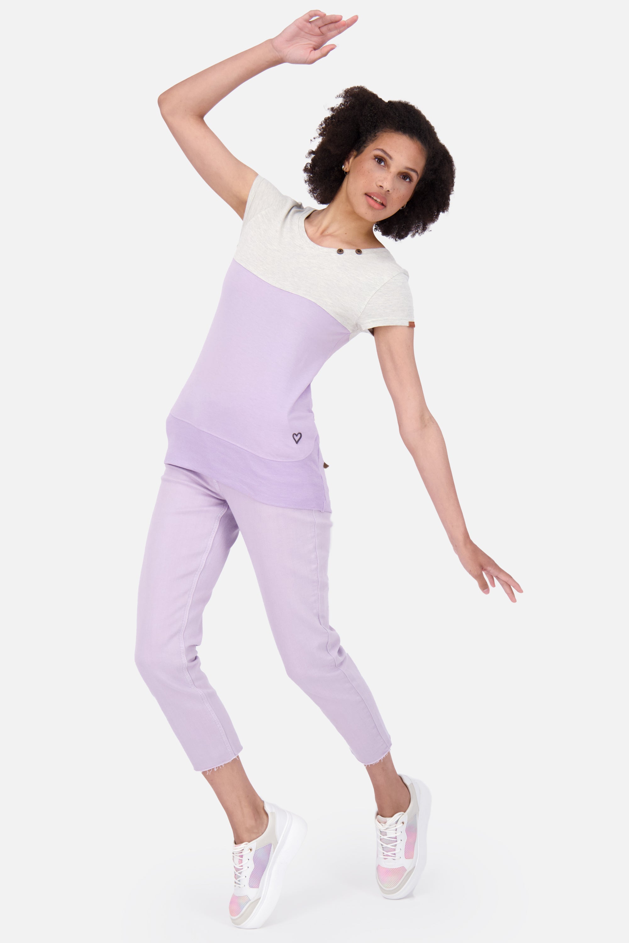 Bequemes Jerseyshirt für Damen CoraAK A - lässige Eleganz Violett