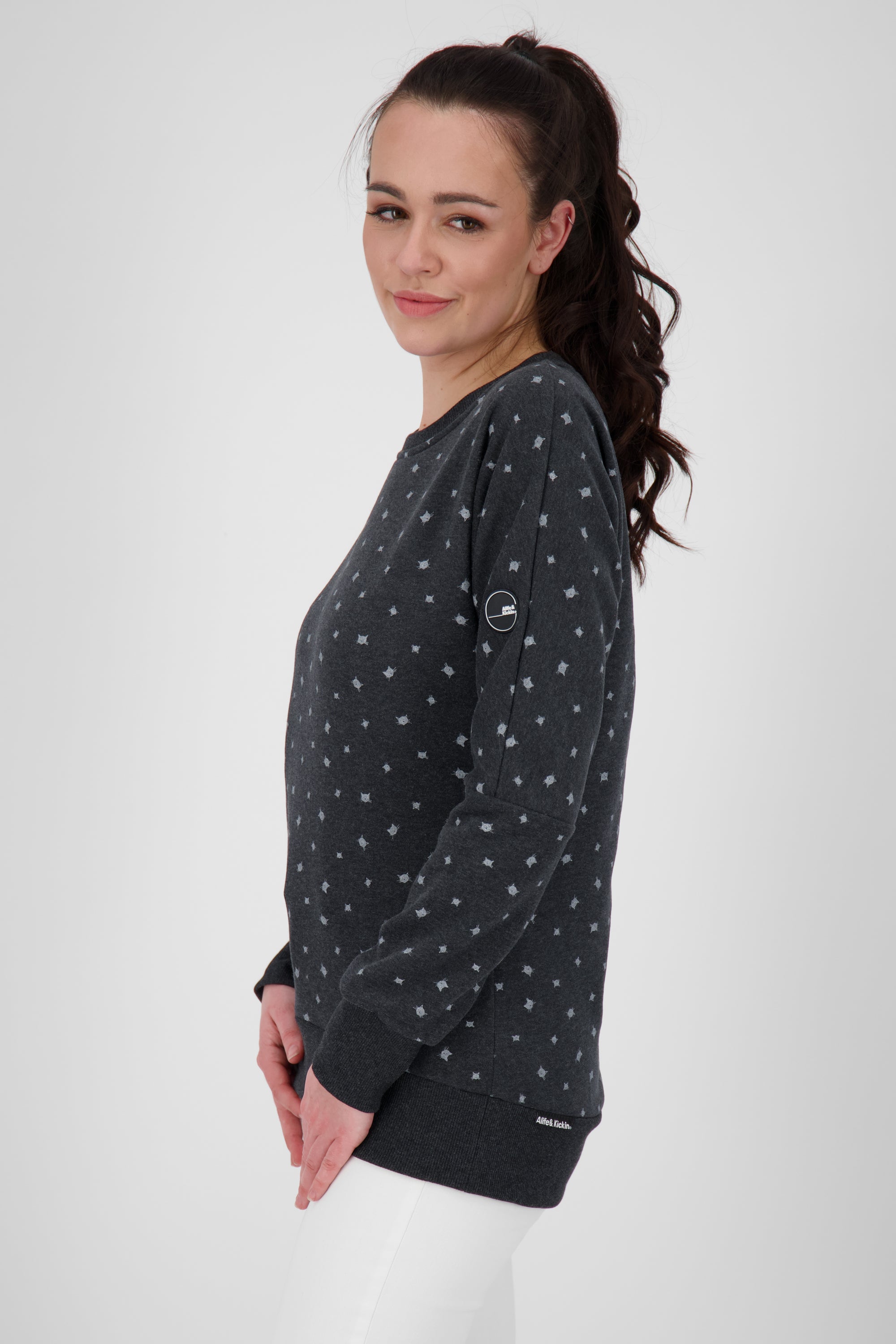 Damen-Sweater DarlaAK B für deinen Wohlfühlmoment Schwarz