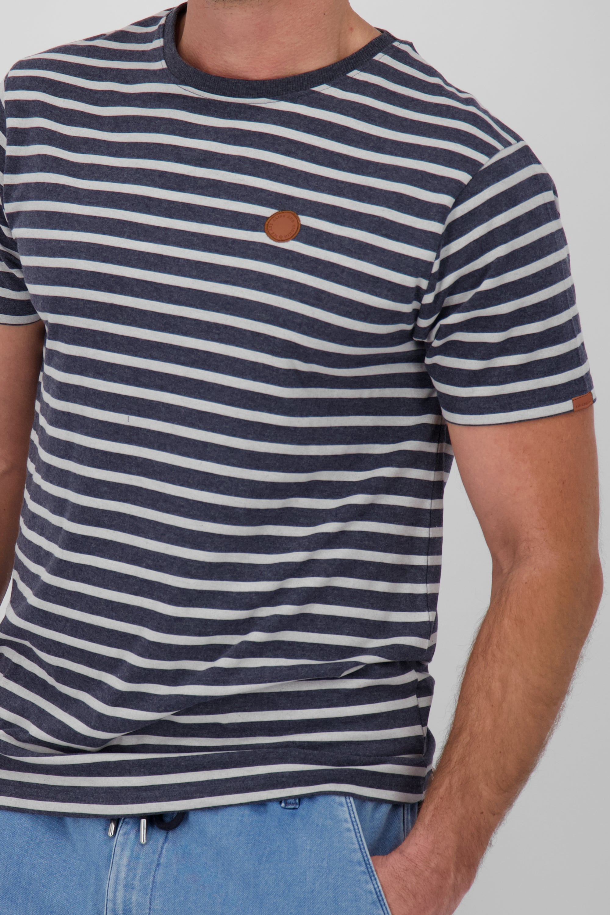 Herrenshirt NicAK Z Trendiges Streifendesign für den Sommer Dunkelblau