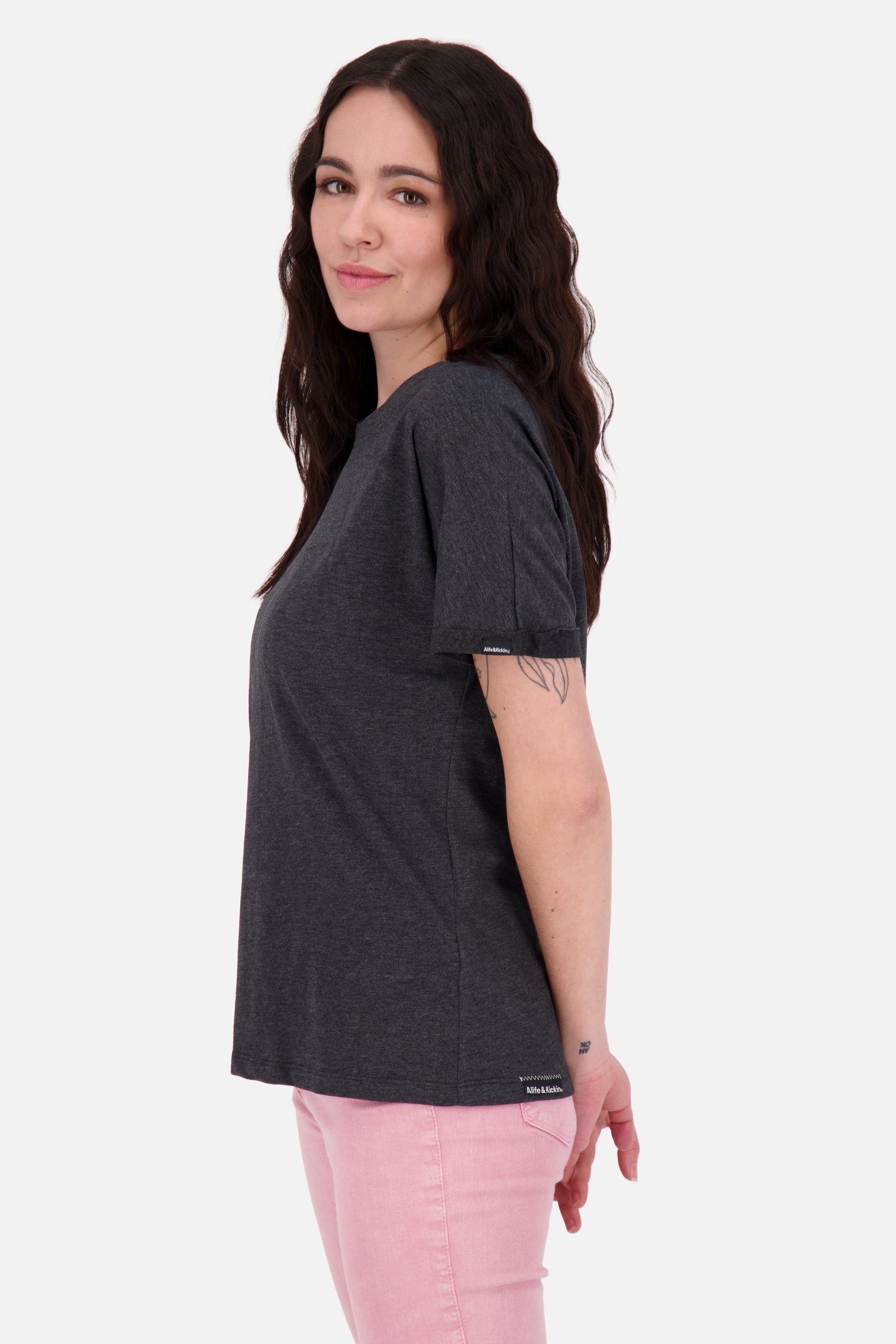 Lässiger Sommerlook T-Shirt MalaikaAK A Damen Schwarz