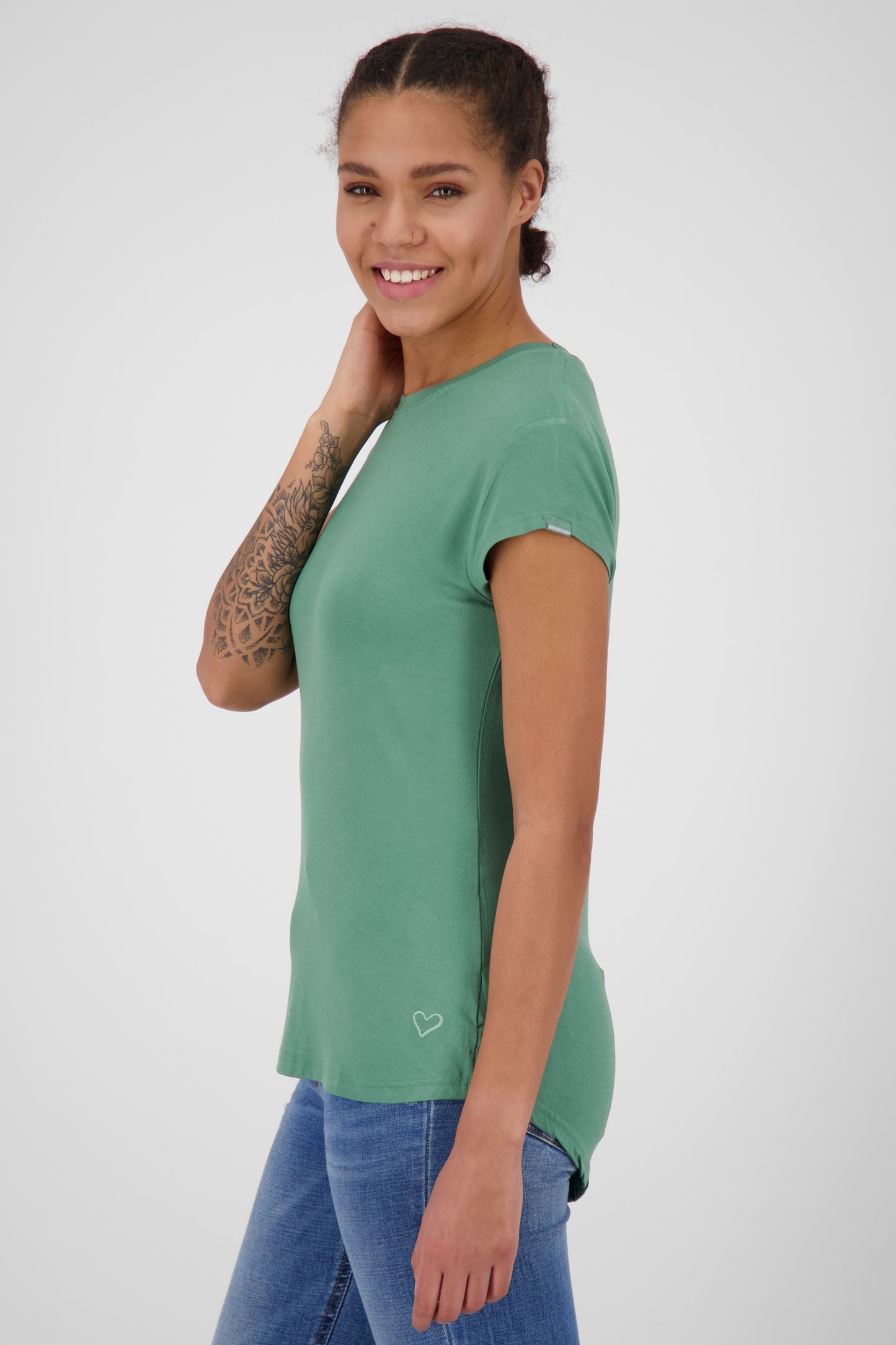 Vielseitiges Basic-Shirt für stylische Outfits: MimmyAK A von Alife and Kickin Grün