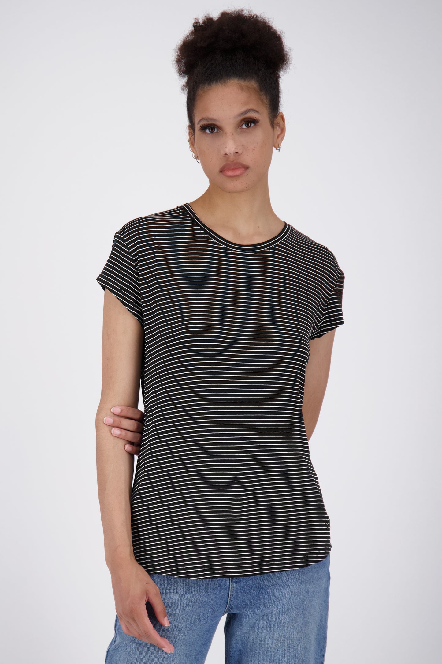 Streifen-Shirt MimmyAK Z für Damen - Leichtigkeit und zeitloses Design Schwarz