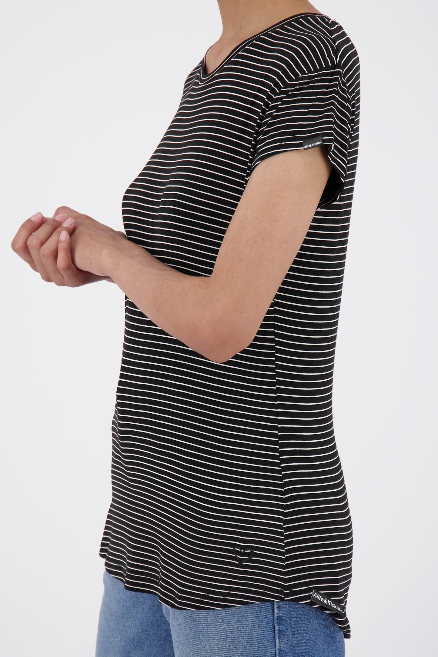 Streifen-Shirt MimmyAK Z für Damen - Leichtigkeit und zeitloses Design Schwarz