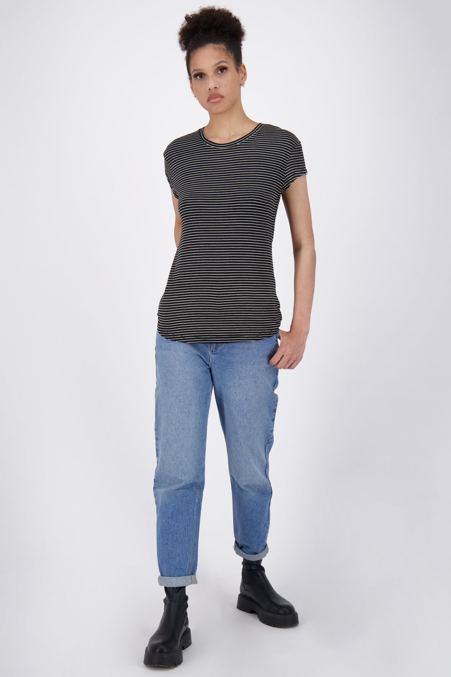 Streifen-Shirt MimmyAK Z für Damen - Leichtigkeit und zeitloses Design Schwarz